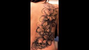 Black and Grey and White Lilly Skull Tattoo Upload 2 (Better View then Upload 1)#blackandgrey #blackAndWhite #skull #backtattoo 