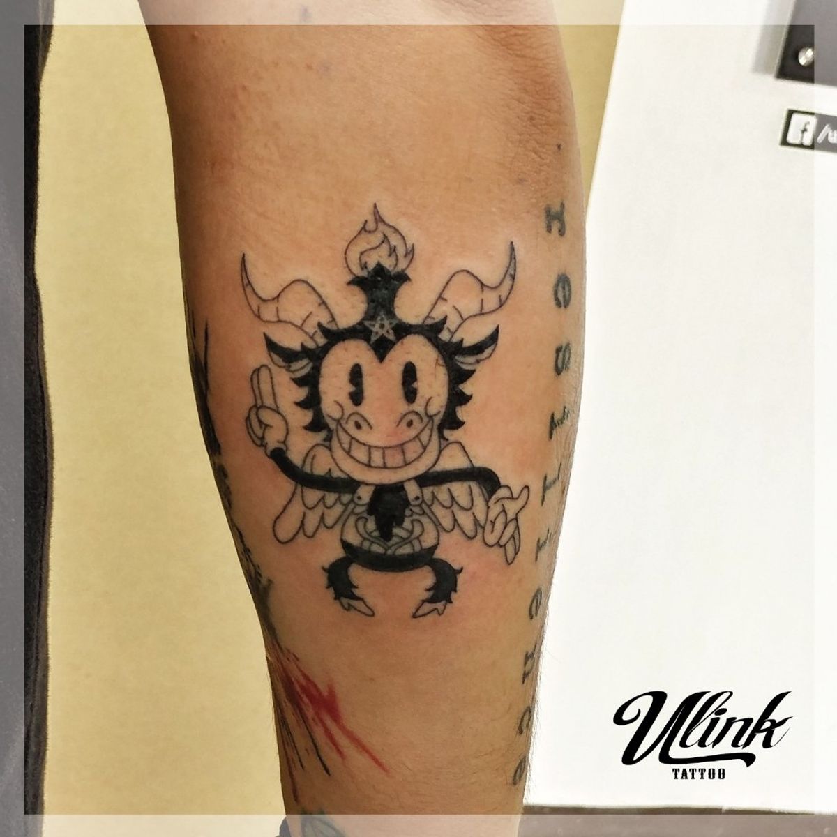 Tattoo uploaded by Oscar • #armtattoo #belzebu #goattattoo #satanicgoat ...