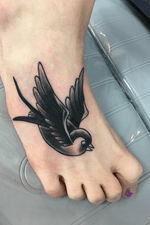 Nice coverup Sparrow on the foot ! 
