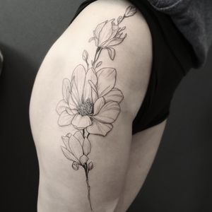 "Magnolias" for Victoria▪#тату #магнолії #trigram #tattoo #magnolias #inkedsense 
