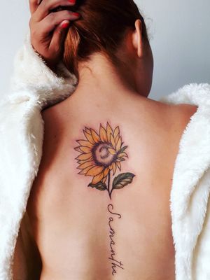 Sunflower Tattoo#ink #inked #inkedgirl #inkedlife #inkedup #inkedwoman #tattoogirl #tattoowoman #femaletattoo #femaletattooartist #femaleartist #womensempowerment #art #artwork #freestyle #flowertattoo #flowerpower #girlspower #ensenada #bajacalifornia #mexico 