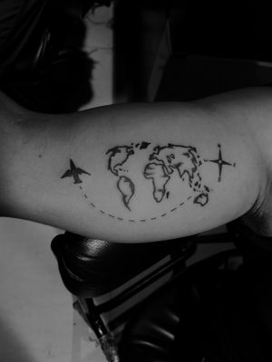 #tattoodo #itattooyou #getinkD #inkD #travellingtattoo 