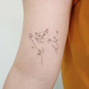 cat tattoo by Pauline of Studio by Sol #Pauline #StudiobySol #Seoul #Seoultattooartist #Koreantattooartist #Korea #illustrative #cat #arm #kitty
