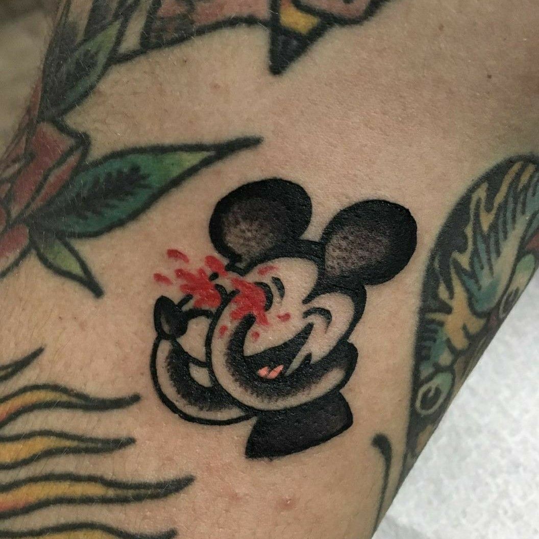 19 Cute Mickey Mouse Finger Tattoos