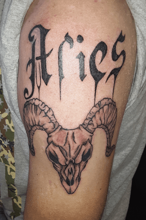 Another two I just do on my awesome thing of a brother! Touched up the ram skull he already had and added the Aries. 