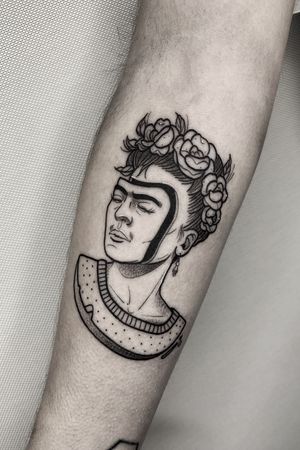 frida kahlo • @thekaosconceptattoo