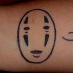 Tatuaje sin cara. El viaje de Chihiro #spiritedaway #withoutface #sincara #elviajedechihiro #chihiro #haku #film #spiritedawaytattoo