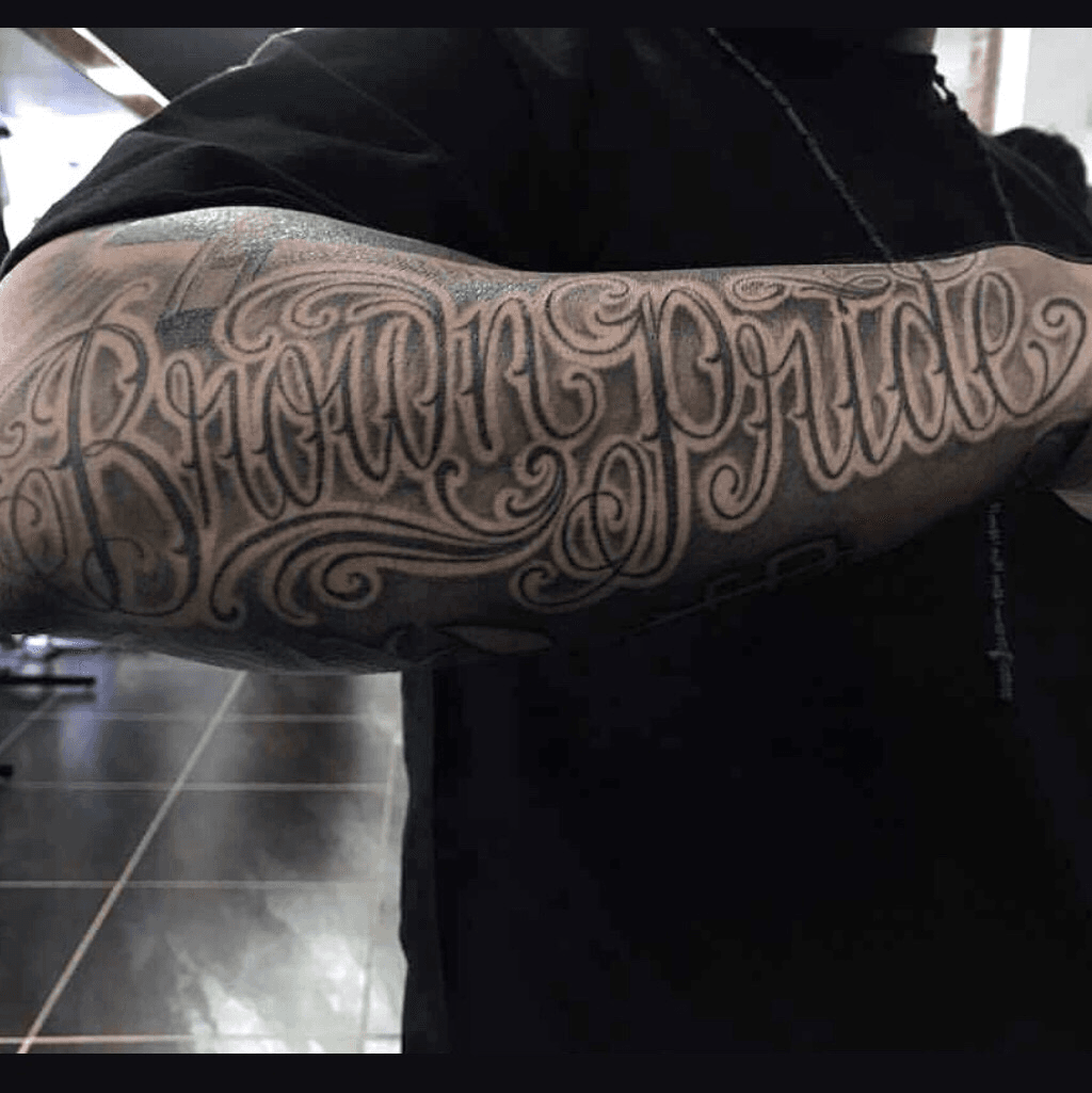 Brownpridecom  Tattoo lettering fonts Tattoo lettering Mexican art  tattoos