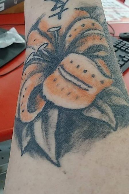 Flash tattoo