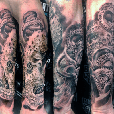 Big ol’ Mr Kraken sea monster, forearm half sleeve.