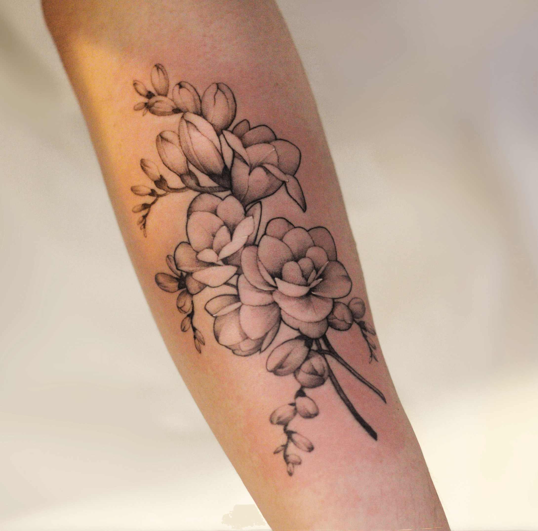 65 SwoonWorthy Tattoo Designs Every Girl Will Fall In Love With   TattooBlend