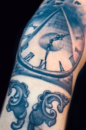 Clock Tattoo 