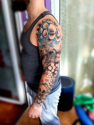 Tattoo#spacetattoo #colortattoo #geometrictattoo #fullsleeve #intenzeink #tattooartist #Nenad#inkedmag 