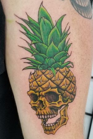 Skull Pineapple color