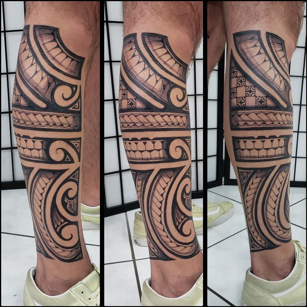 Polynesian half calf sleeve done my Tripps Kahai at Ascension
