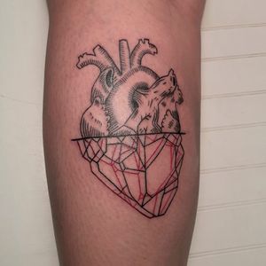Heart Tattoo #ink #inked #inkedgirl #inkedlife #inkedup #inkedwoman #tattoogirl #tattoowoman #femaletattoo #femaletattooartist #femaleartist #womensempowerment #art #artwork #girlspower #heart #hearttatto #desin #desingtattoo #proyect #ensenada #bajacalifornia #mexico 