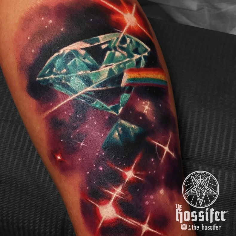 I WANT THIS for my Shine on you crazy diamond tattoo I love this design