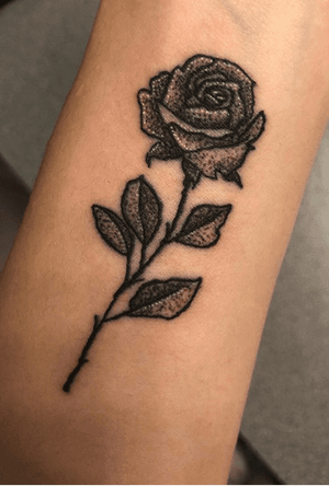 black dots rose wrist tattoo 