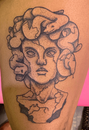 medusa’s bust black and gray dot style thigh tattoo