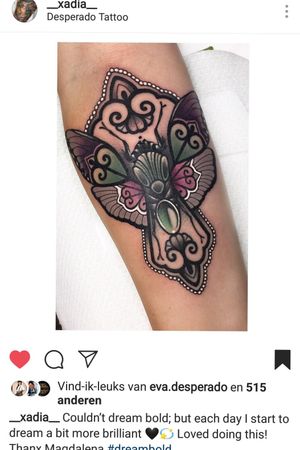 Neo traditional moth
