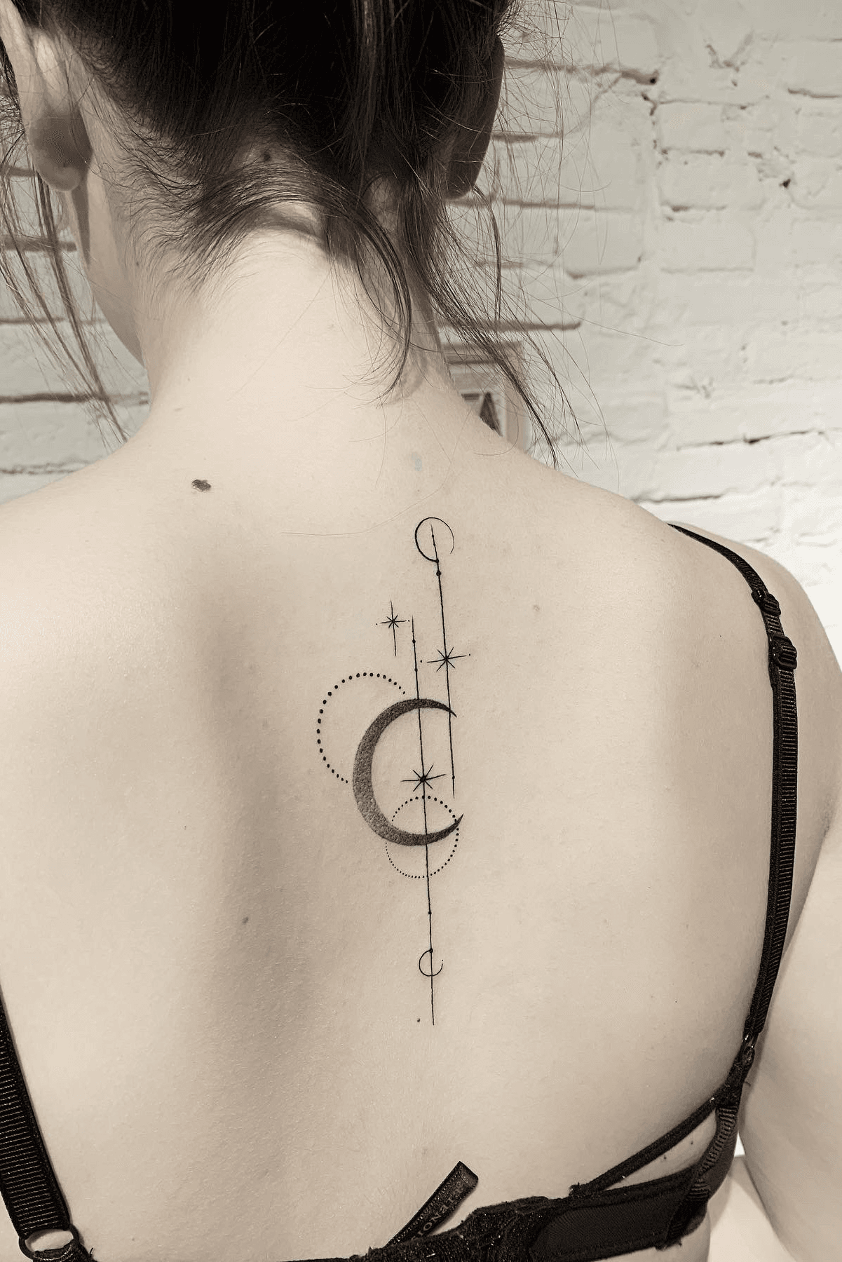 49 EyeCatching Collarbone Tattoo Ideas