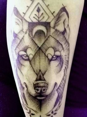 #blackwork #tattoo #tatuaje #lobo #wolf 