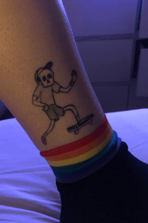my lil skater dude. first and only tat. i love him to bits. 