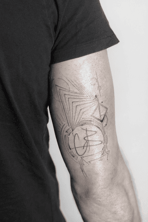 Tattoo by Tattoology Lounge
