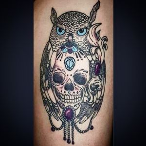 Owl and skull by Jim Bentley