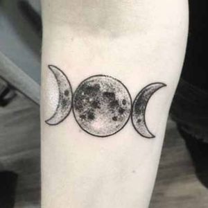 Triple Goddess tattoo done by Mikie King #moon #moontattoo #Goddess #triplegoddesstattoo #blackandgreytattoo #wiccan #wiccansymbols #wicca #Pagan #pagantattoo 
