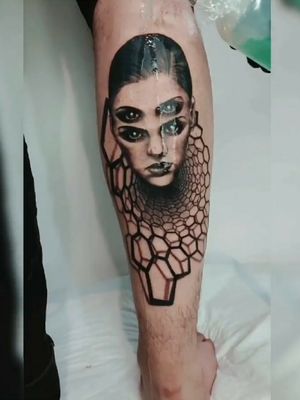 Tattoo artist Yablokova Ira, KyivInstagram/FB: YablokovaTattoo#татумастеркиев #tattookiev #kievtattoo #yablokovatattoo #ukrainetattoo #tattooukraine #tattoo_culture_ua #AbstractTattoos #abstract #abstracttattoo 