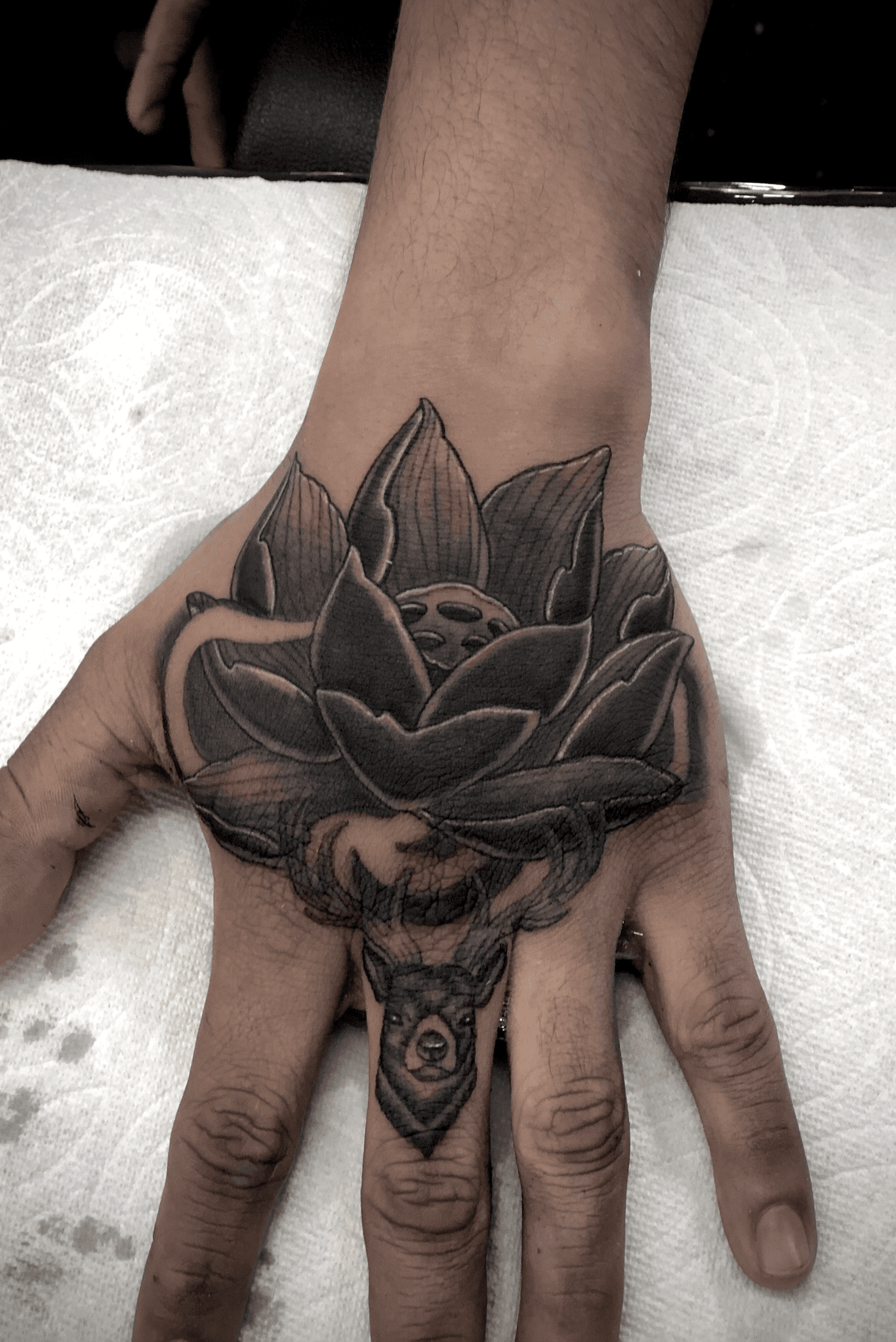79Cute And Attractive Hand Tattoo Ideas Girls CanT Resist To Get  Psycho  Tats