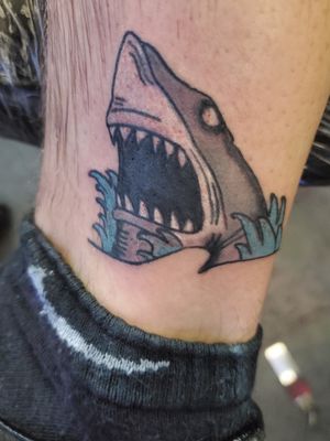 A lil bloody but here was my shark I forgot to post on #FridayThe13th !🦈 #jaws #shark #ocean #savethesharks #scuba #diving #bite #apexpredator 