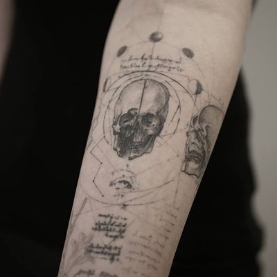 Details make perfection, and perfection is not a detail. -Leonardo Da Vinci . This is really a favorite of mine. I'd love to make it grow faster, but with limited time and resources this is coming together slowly, session by session. I love the look already and can't wait to have the whole arm!!! finished one day 🔥 . Skull in the middle healed for 11 months. This is how you take good care... AND she works with her hands, digging out bones and such crazy stuff! . #tat #tats #tattoo #tattoos #realism #fineline #details #sketch #sketchbook #drawing #davinci #renaissance #man #anatomy #anthropologists #archeology #sleeve #workinprogress #tattoooftheday #blackandgrey 