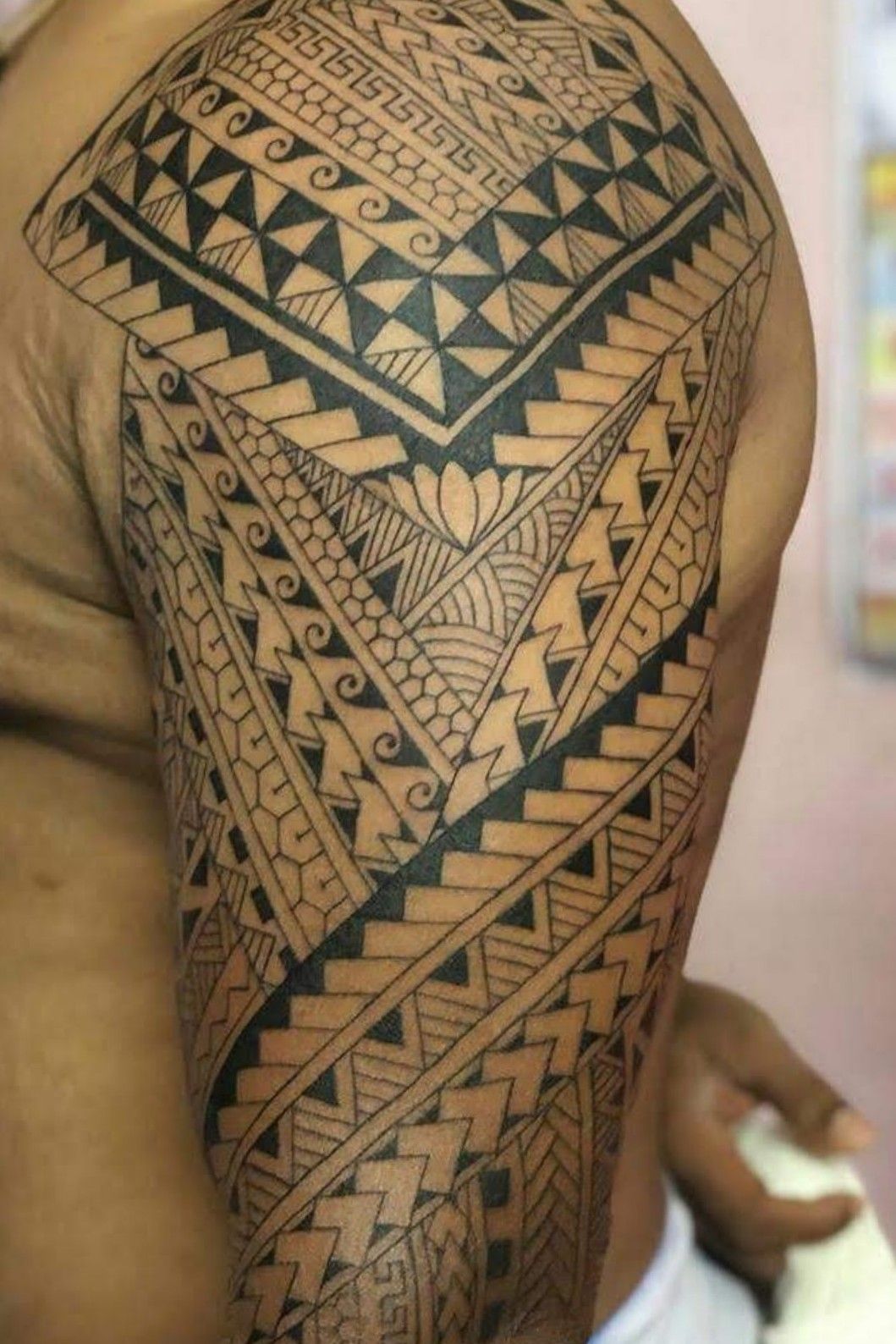 Polynesian Half Sleeve Tattoo Designs For Men