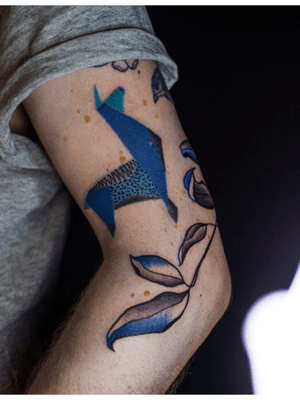 #driedleafs #branche #twig #leafs #lama #handdrawn #figurative #graphic #oneoftattoo #ink #inkbrush #penandink #drawing #sketch #dots #lines #color #black #tattoo #tattoos #illustration #illustrator #いれずみ #刺青 #さしえ #挿絵 #tatouage #jùnn #junn #junntattoo #atelierjunn #tattooer #tattooamsterdam #amsterdam