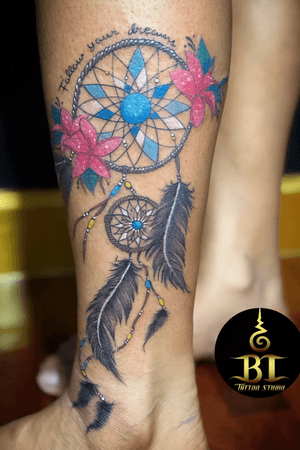 Done Dreamcatcher tattoo by Tanadol(www.bt-tattoo.com) #bttattoothailand #bttattoo #thaitattoo #bangkoktattoo #bangkoktattooshop #bangkoktattoostudio #tattoobangkok #thailandtattooshop #thailandtattoo #thailandtattoostudio #thailand #bangkok #tattoo 
