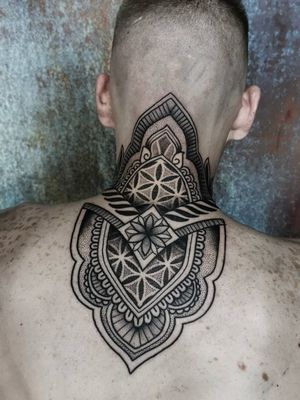 Geometric tattoo by Ash Boss #AshBoss #geometric #sacredgeometry #mandala #pattern #ornamental #dotwork #linework