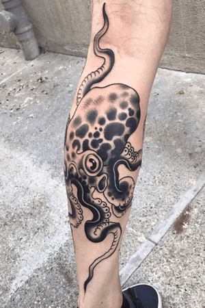 We’re not squidding, we octolutely cannot wait for Alex Badea (@_alexbadea_) to be in the studio! 🦑 If you would like to book with Alex, send us an email, including your reference images!