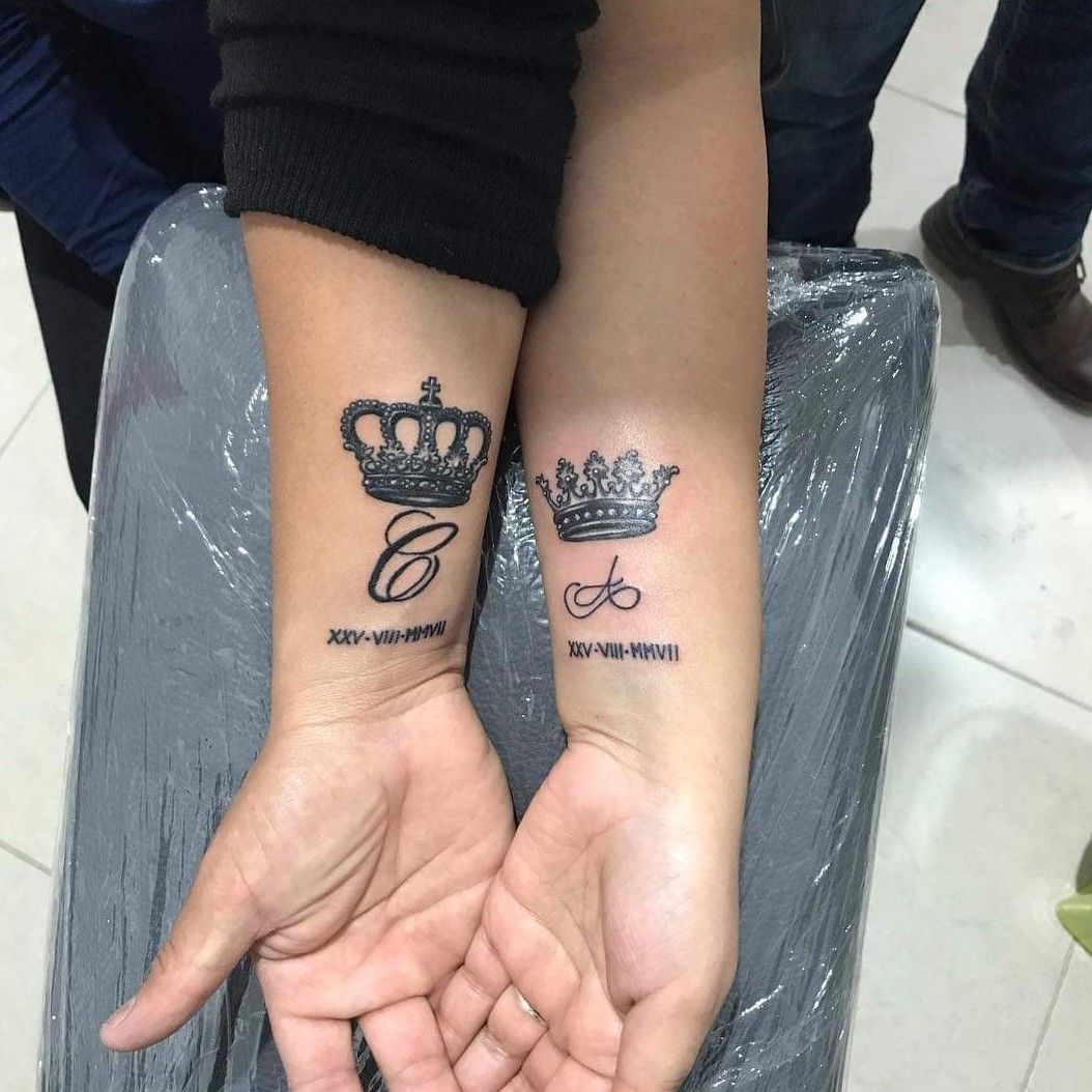 Tattoo uploaded by Dealers Crew Tattoo • Tattoo en parejas. • Tattoodo