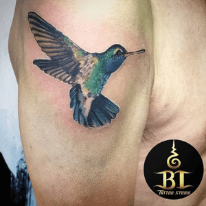 Done Hummingbird tattoo by Tanadol(www.bt-tattoo.com) #bttattoo #bttattoothailand #thaitattoo #bangkoktattoo #bangkoktattooshop #bangkoktattoostudio #tattoobangkok #thailandtattoo #thailandtattooshop #thailandtattooshop #thailand #bangkok #tattoo 