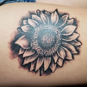Sunflowers right  Upper thigh