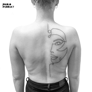 Single line backpiece for Simone, thanks so much!For appointments call @tattoosalonen or drop by the studio for a consultation. #singlelinetattoo ....#tattoo #tattoos #blackwork #ink #inked #tattooed #tattoist #blackworktattoo #copenhagen #københavn #singlalinewoman #tatoveriger #tatted #minimalistictattoo #theoldbarbershop #tatts #tats #moderntattoo #tattedup #inkedup#berlin #berlintattoo #tattoosalonen #singleline #tatovering #lineworktattoo #linework  #backpiece 