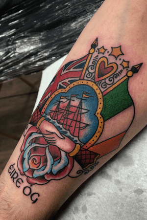 Never got the story behind this one because tv shows aren’t real tattooing and I don’t ask. All I care about is doing good tattoos in a traditional style.Black lines, black shading and loads of colour is what I will push the most. @shaneboulgertattooshaneboulger@outlook.com#brexit #irish #ireland #unitedireland #traditionaltattoo #tradtatts #tradtattoos #dublintattoo #dublintattooartist #dublintattoostudio #boldtattoos