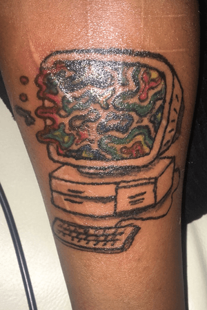 Trippy computer I did on my arm #amateurartist #trippy #colour #hometattoo 