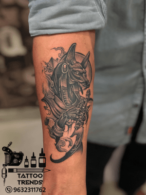 Did this Anubis ( God of Death)tattoo at our studio Tattoo Trends.Logic will get you from A to Z; Imagination will take you everywhere. 🤘🏻- Albert Einstein #sullen #inkedmag #tattoodotcom #tattoodo #emyme_sunar_tattoos #tattoo_cultr #work_hard #never_give_up #stay_focus #stay_humble #anubis_tattoo #tomorrow_is_brighter