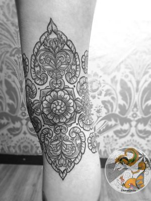 Remember this unfinished design? It's the 4th sessions of full leg Traditional Indonesian Baroque Ornaments & Indonesian Batik motifs for Celi. This design is made originally by me,  inspired by Balinese traditional woods, stones Carvings & Indonesian Batik Motifs. If you want to have something like this with traditional from Indonesian Motifs,  smaller design is also possible. Send me Dm now.