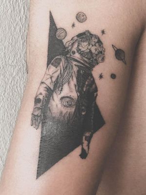 Astronaut Tattoo #fineline 
