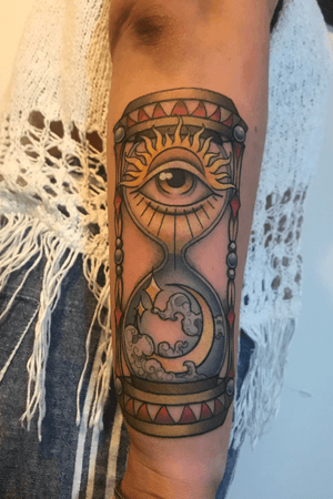sun and moon hourglass for Alex