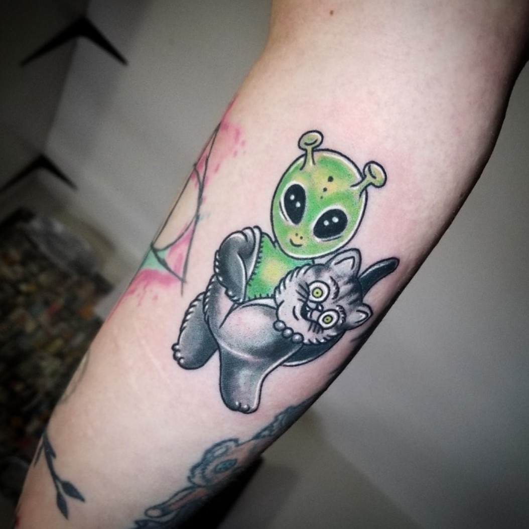 👽Alien Tattoo👽 . . . . #alientattoo #alienart #ettattoo #weedtattoo